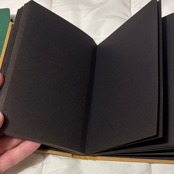 Vintage Green and Tan Snaps Photo Albums - Picture 8 of 8